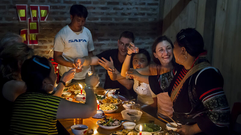 Instant friends around the dinner table every night